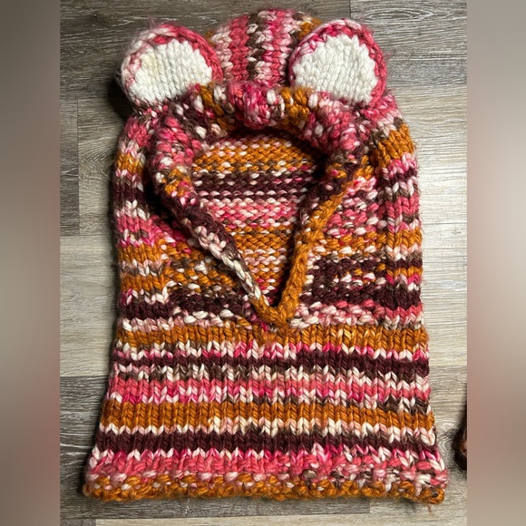 Hand made knitted cowl with ears and matching toque. Mom and me look! - Picture 3 of 6